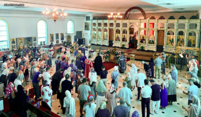В Крестопоклонную неделю в соборе святой Матроны было совершено  таинство Соборования