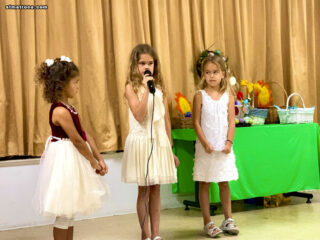 Воспитанники детской школы Майамского собора подготовили праздничный пасхальный концерт