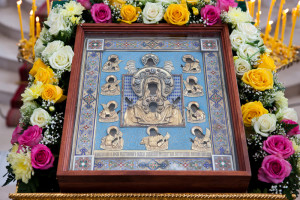 чудотворная Курско-Коренная икона Пресвятой Богородицы