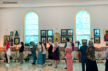 В Крестопоклонную неделю в соборе святой Матроны Московской в Майами совершено таинство Соборования