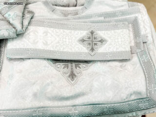 Собор святой Матроны благоукрасился новой утварью и облачениями