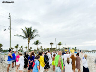 С особым торжеством состоялось освящение океана в Дания-Бич