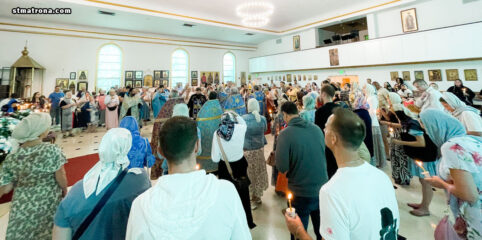 В православной церкви святой Матроны в Майами совершили Таинство Соборования