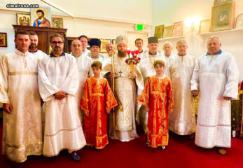 «Христос Воскрес!»: в православном соборе Майами молитвенно отметили Пасху Господню