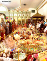 «Христос Воскрес!»: в православном соборе Майами молитвенно отметили Пасху Господню