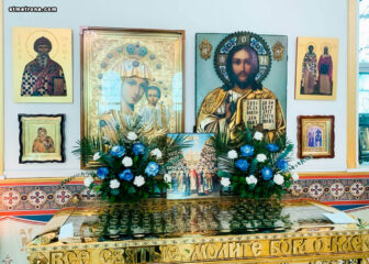 Успение Пресвятой Богородицы праздничными богослужениями отметили в православной церкви в Майами