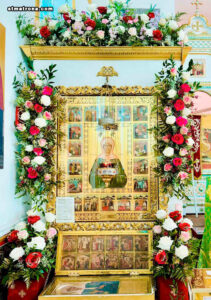 Икона Матроны Московской в православной церкви в Майами