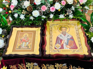 Настоятель собора молитвенно отметил день небесного покровителя