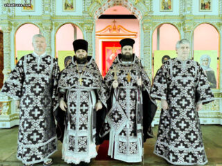 В православной церкви в Майами совершили уставные богослужения первой седмицы Великого поста