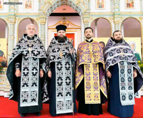 На Страстной седмице в соборе святой Матроны были совершены уставные богослужения