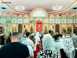 В православной церкви в Майами праздничным богослужением отметили Преображение Господне