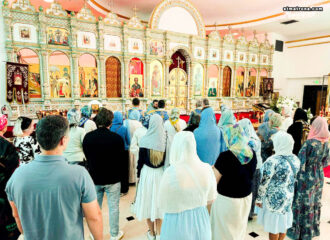 Праздник Покрова Пресвятой Богородицы молитвенно отметили в православной церкви в Майами
