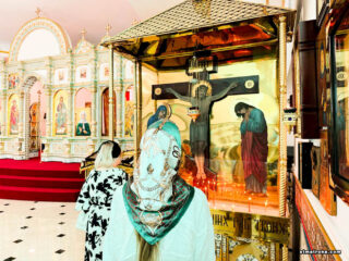 Праздник Покрова Пресвятой Богородицы молитвенно отметили в православной церкви в Майами