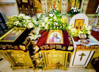 В соборе святой Матроны в Майами прославили Рождество Господа Иисуса Христа