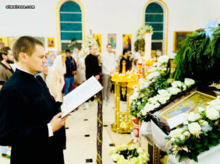 В соборе святой Матроны в Майами прославили Рождество Господа Иисуса Христа