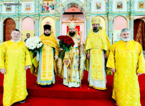 На праздник Трех Святителей архимандрит Александр молитвенно отметил 15-летие хиротонии