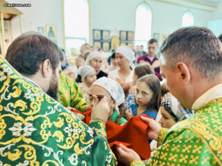 Причастие в православной церкви в Майами