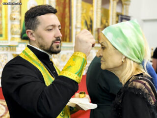 В православной церкви в Майами совершено Таинство Соборования