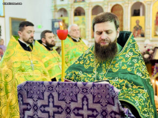 В православной церкви в Майами совершено Таинство Соборования