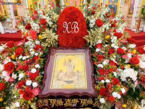 Праздник Светлого Христова Воскресения торжественно отметили в соборе святой Матроны в Майами