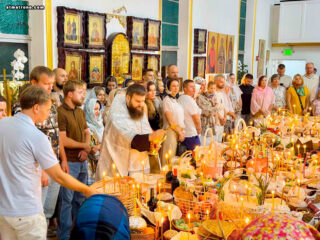 Пасха в православной церкви в Майами
