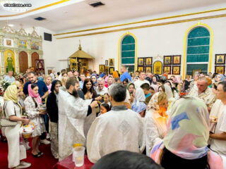 Праздник Светлого Христова Воскресения торжественно отметили в соборе святой Матроны в Майами