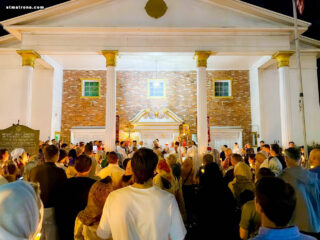 Праздник Светлого Христова Воскресения торжественно отметили в соборе святой Матроны в Майами