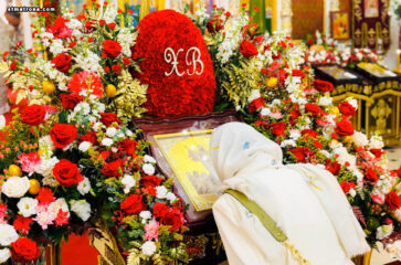 Праздник Светлого Христова Воскресения торжественно отметили в соборе святой Матроны в Майами