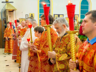 Праздник Светлого Христова Воскресения торжественно отметили в соборе святой Матроны в Майами