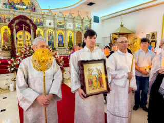 Праздник Светлого Христова Воскресения торжественно отметили в соборе святой Матроны в Майами