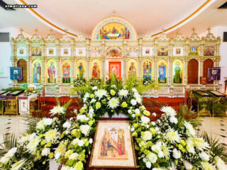 В Майамском соборе молитвенно отметили Вербное воскресенье