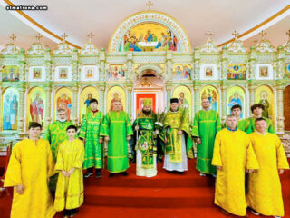 В Майамском соборе молитвенно отметили Вербное воскресенье